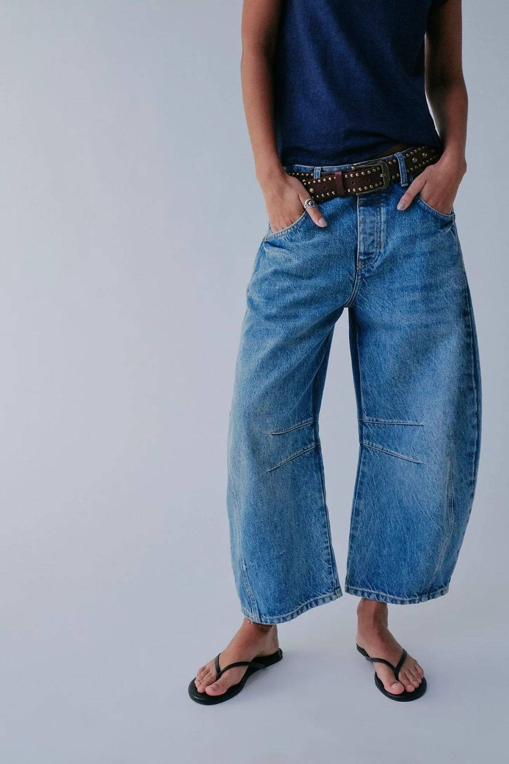 Wide Leg Jeans with Pockets.