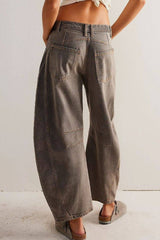 Wide Leg Jeans with Pockets.