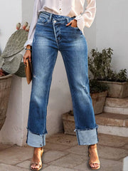 Stepped Waist Raw Hem Rolled Straight Jeans.