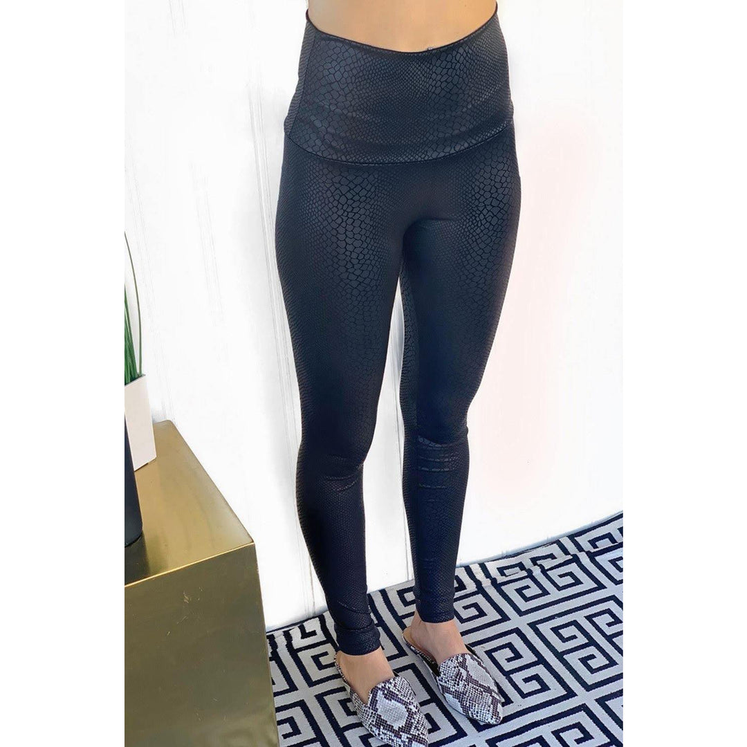 Women's Sport Black Shiny Animal Textured Leggings - GirlSavvi Shops